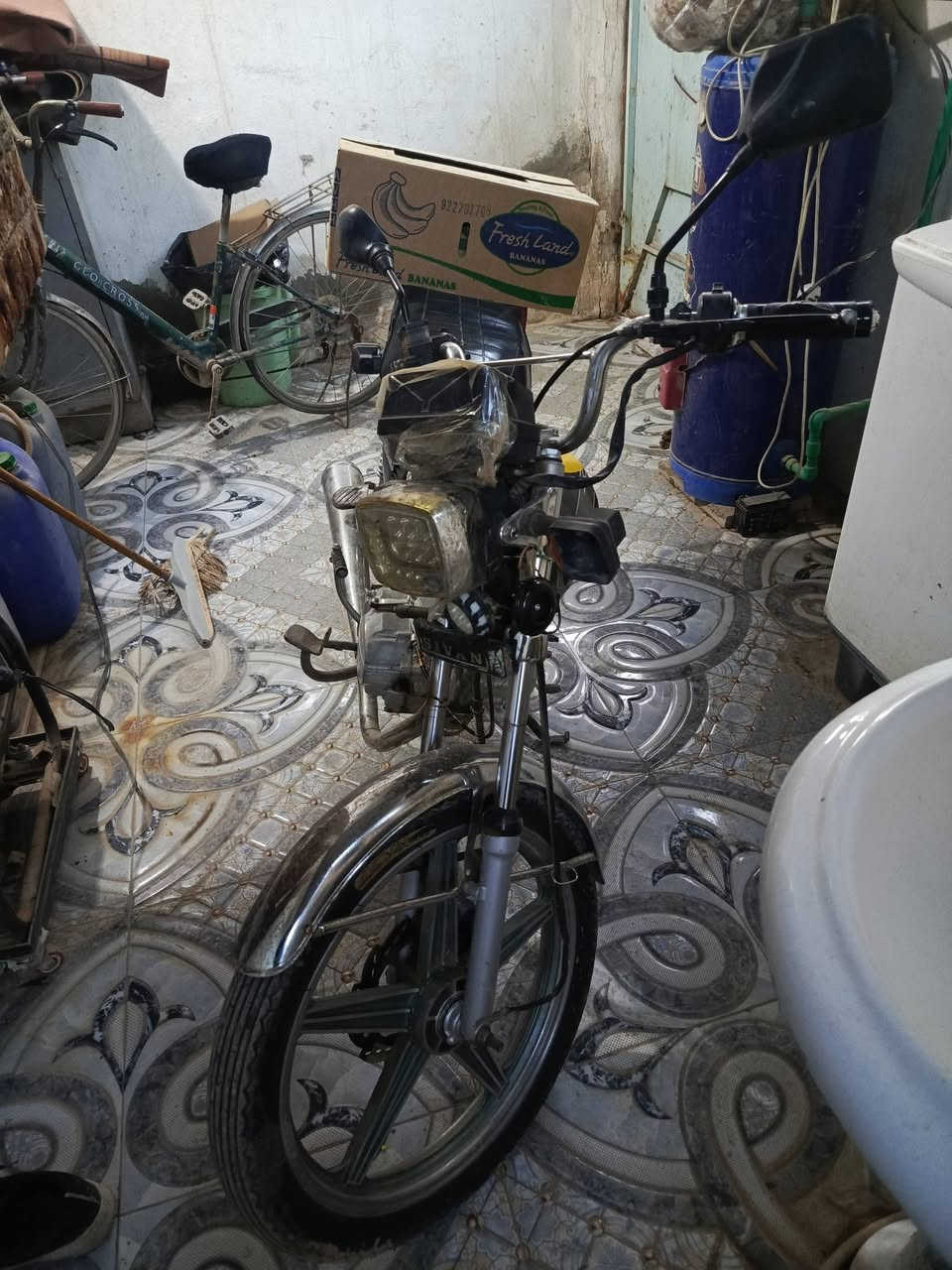 دراجه سيفان للبيع موديل  2020ورقه كارتونيه كهربائيات شغاله سلف هندر نقصها اشاير فقط السعر 300وبيها مجال مكاني تقاطع القدس


**إذا كنت صاحب هذا الإعلان وتريد حذفه لأي سبب، رجاءا أرسل رسالة إلى الدعم الفني**