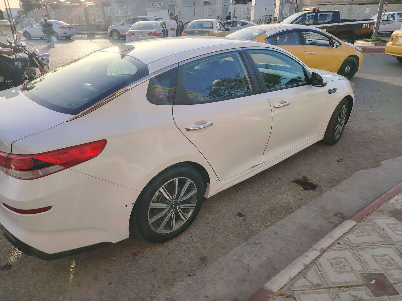 السلام عليكم
كيا اوبتيما 2019 أمريكي حادثها جاملغ وبنيد   رقم بغداد حره تحويل نص فول ماشيه ٧٥

محرك 2400 كزوزين 

السعر ١٢٥ وبيها مجال الشراي يتصل بالخدمه

*********** او ***********مكان السيارة سماوه  مركز
