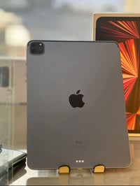 ايباد برو جيل ٣ • ١٢٨ جيجا • بطارية ٩٥%