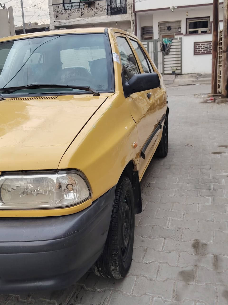 سلام عليكم اخوان 
سايبه مديل 15  مصفره هيه وغرامات
رقم انكليزي وشرط التحويل ومنضومه غاز بيها
سياره لا ضربه لا صبغ لا معجون فقط جاملغ مرشوش الامامي  وبيها لاستيك ولف فقط العنوان الزعفرانيه
السعر ٣٩ وبيها مجال بصيط
***********
