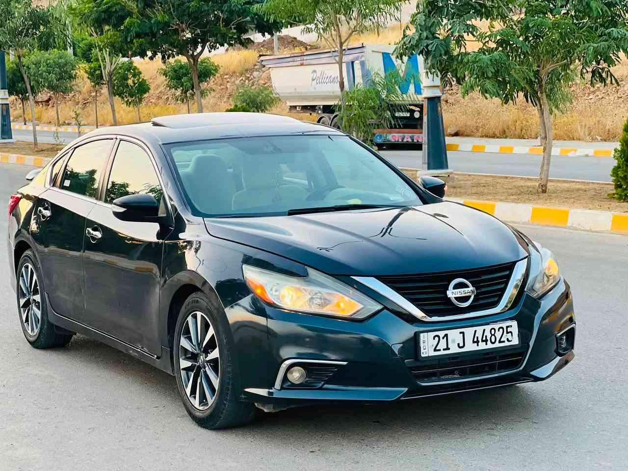 ئاڵتیما مۆدیل2017لۆک لۆک لەدەربەنیخانم 104گەڵا گۆڕینۆش دەکەم بەشاھانەو مەلیکە سئ پارچەو پەڵەیە بۆیاخی ھەیە سەنەۆی تازەیە ***********
