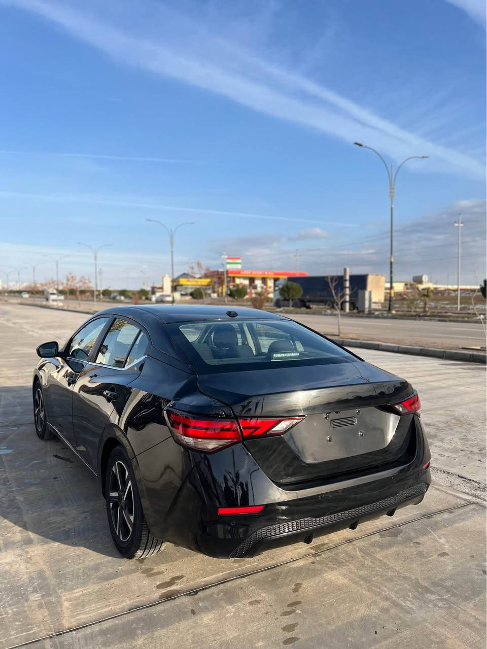 نيسان سينترا SV
موديل/2025
سبغ/٢ قطعه 
ايرباك/ سترين 
رقم كاتي
شه رتي رقم
مواصفات SV
شاشه مه زن
حساس
رادار
كاميره
به سمه
ويل كروم
تايرات جديد
١٣ هزار روشتوه
رقم موبايل/*********** اكر, نينوى
