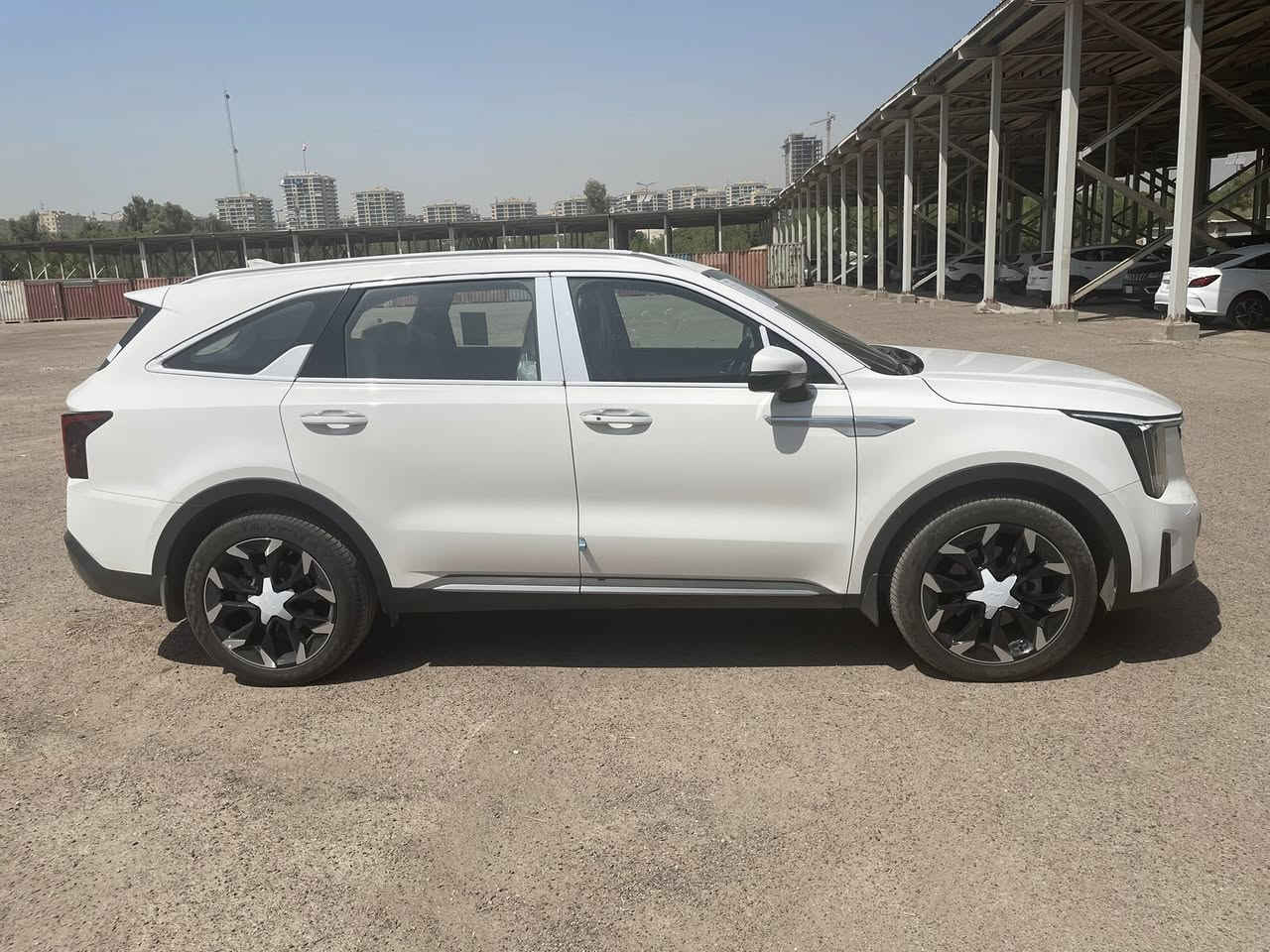 السلام عليكم سورنتو للبيع موديل 2025ام الضمان الدولية ماشيه16ونص وقابل للزياده محرك 6اسلندر مكفوله سعرها 335$وبيها مجال قليل حك الجيه مكانها بغدادالغزالية وهذارقمي ***********ابوعلي
