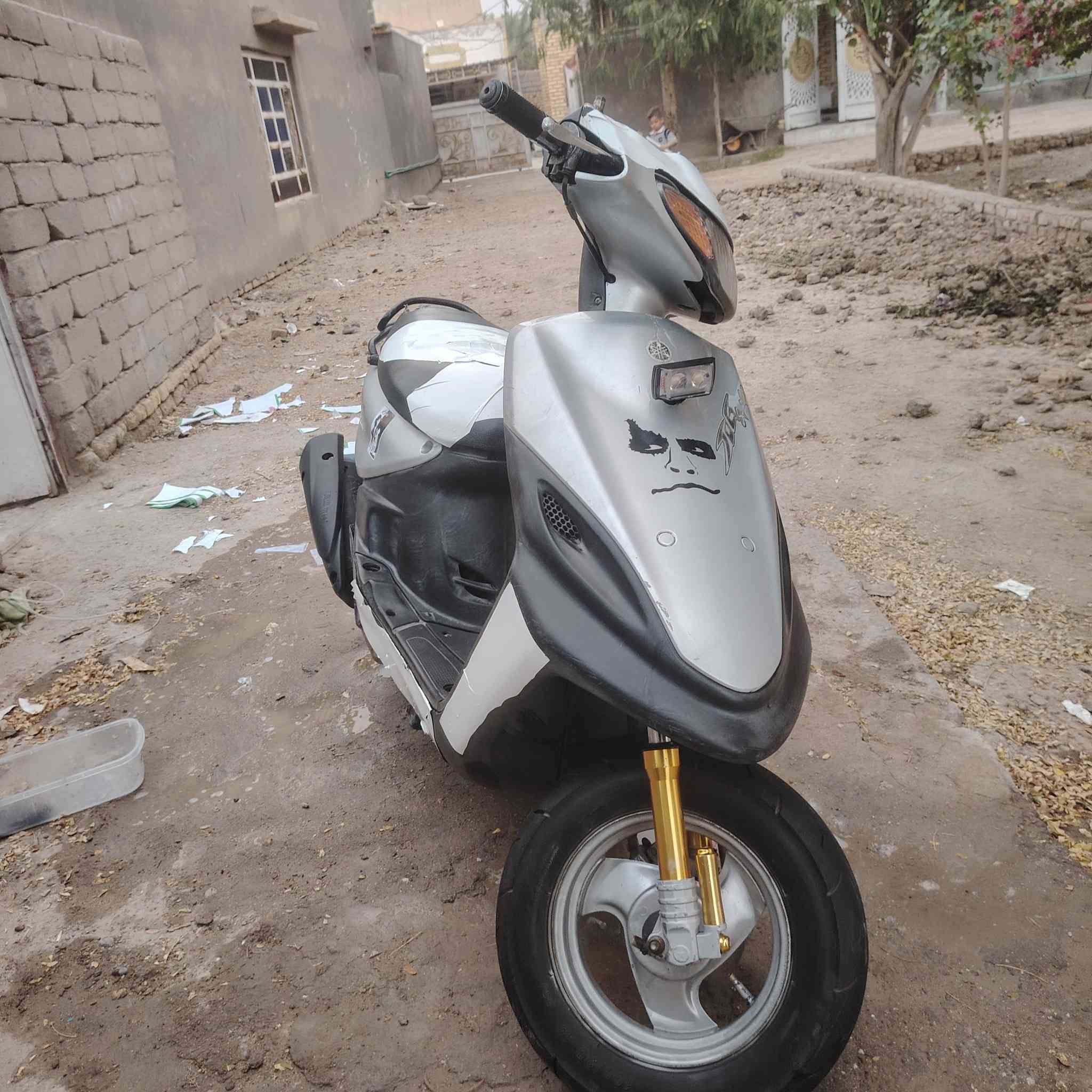 دراجه ماكس قجمه للبيع ما ناقصه شي تجي وتشوف بعينك سوق الشيوخ كرمت بني سعيد السعر 400وبيه مجال للشراي ❤️


**إذا كنت صاحب هذا الإعلان وتريد حذفه لأي سبب، رجاءا أرسل رسالة إلى الدعم الفني**
