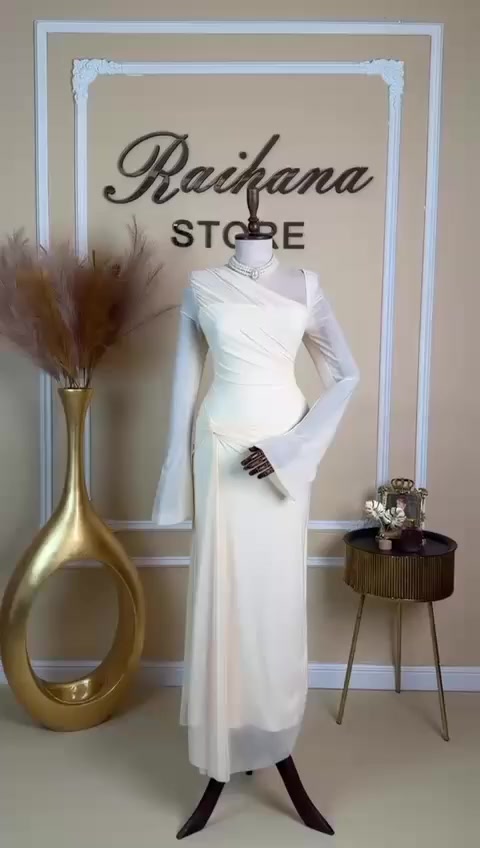 فساتين العيد موديلات راقية وجديدة 👰🤍
تفاصيل فخمة تناسب كل الأذواق
القياسات متوفرة
📦 توصيل لجميع المحافظات
للاستفسار مراسلة الصفحة 💌


**إذا كنت صاحب هذا الإعلان وتريد حذفه لأي سبب، رجاءا أرسل رسالة إلى الدعم الفني**