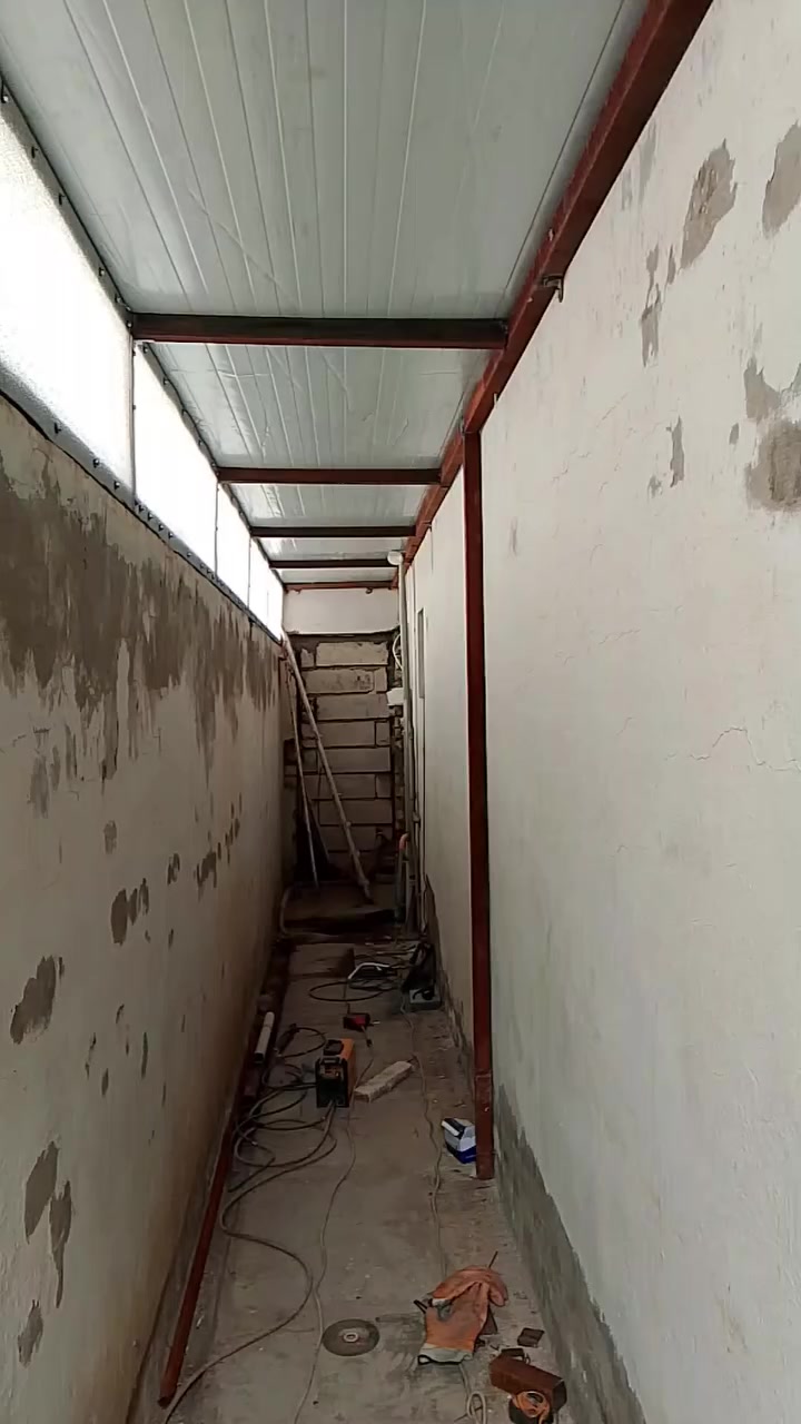 حداد متنقل واتساب
***********
