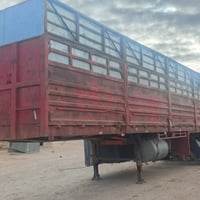 عربه بلوم • شاحنة • الرمادي