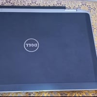 عندي لاب توب ( دل ) جديده للبيع  مع ملحقاته كامله جنطة باد ماوس رقمي و...