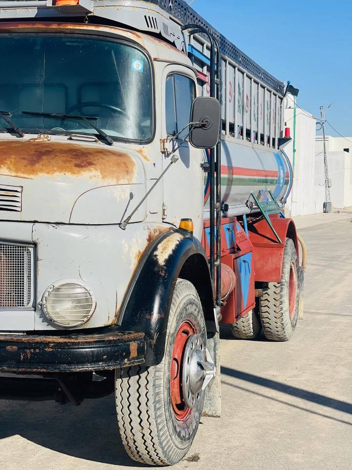 السلام عليكم بسبب الوعود الكاذبه  أبوردينً عشراوي مديل 1982 وضعً شركهً محرك سوبر ستندر مامفتوح على شرط شاصي بلادي تخم تاير تانكي جديد مغلونً تفصال السماوه الاستفسار اكثر***********)(***********
