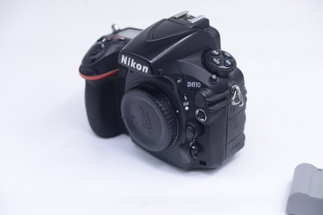 كأمره نيكون  (💣 ✨810D 📸💣) سعر 650
نضافه 70/100 كامل ملحقات 

📸

1- رام 32✅

2- حقيبه   💫

3- حزام كتف✅

4- شاحنه اصليه ✅

5 بطاريه اصليه ✅ 

6- توصاله نقل صور ✅ او توصيل مجاني 💫

الدفع بعد ال فحص و القناعه التامه 

 ***********
