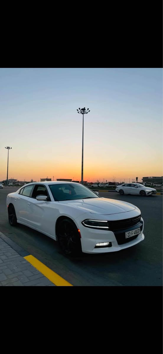 جارجر 2016 sxt
سياره كلين تايتل بيه فقط باردات سياره جديده ما ناقصه برغي حداده طوبه 
مكان بصره قبله 
السعر 198 وبيه مجال 
*********** Singapore
