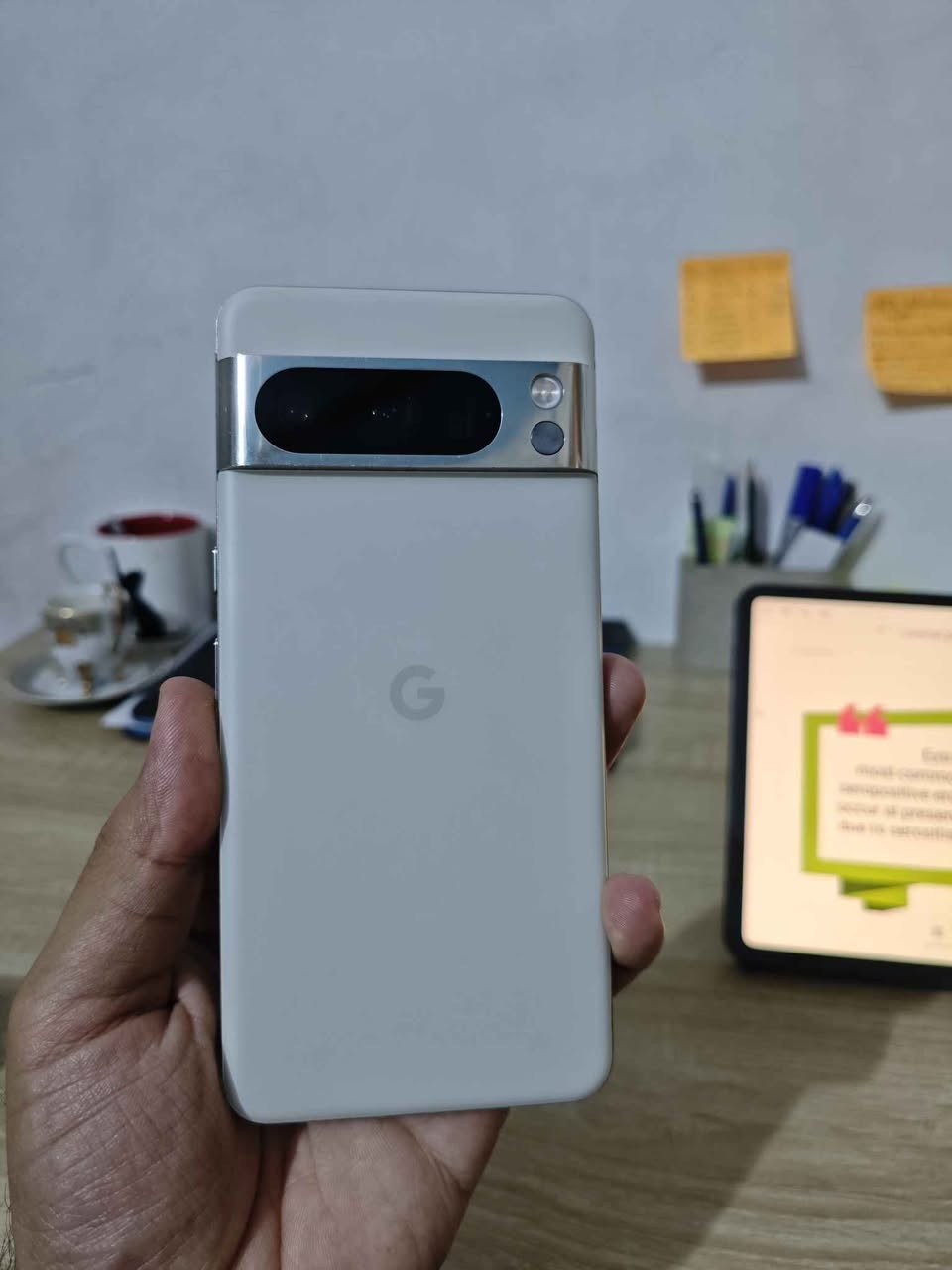 موبايل Google pixel 8 pro 
مستخدم نظيف نظافته 90% 
مكفول من الخلل او التصليح 
رام 12 ذاكرة 128
سيم كارت +E-SIM
ملحقات شاحن اصلي فقط 
السعر 480 الف 
كربلاء حي الغدير شارع المشجر 
توصيل موجود *********** كربلاء, العراق

