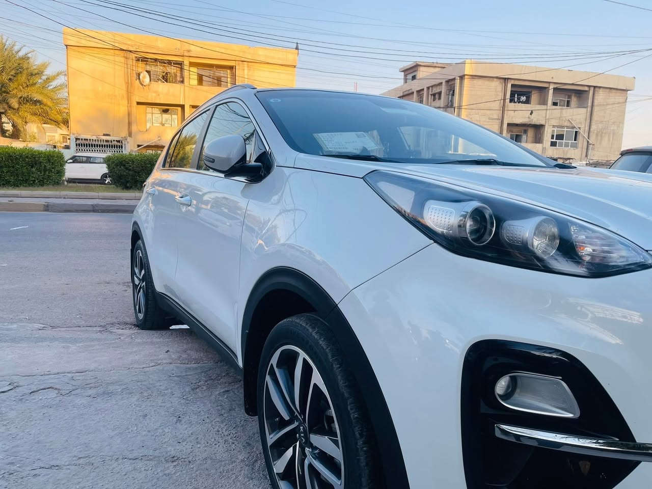 السلام عليكم

سياره للبيع كيا سبورتج موديل2019

السياره  خليجيه مكفوله كفاله عامه 
بيها بارد بسيط

السياره رقم بغداد الدولي الجديد… باسمي تحويل ثاني يوم

السياره ماشيه 100الف 

المواصفات: 

مري شفط 

بانوراما

السياره داخل جلد عسلي 

تحكم استيرن 

حساس امامي خلفي  

ويل 19 تخم تاير جديد 

5 ويل كب 

درايف مود ثلاث وضعيات قياده
تبريد جديد صدر جديد باتري جديد ادامه كامله عليها

السياره جديده لوك بحاله الوكاله 

السعر :205وبيها مجال

مكاني بغداد حي القاهره***********
