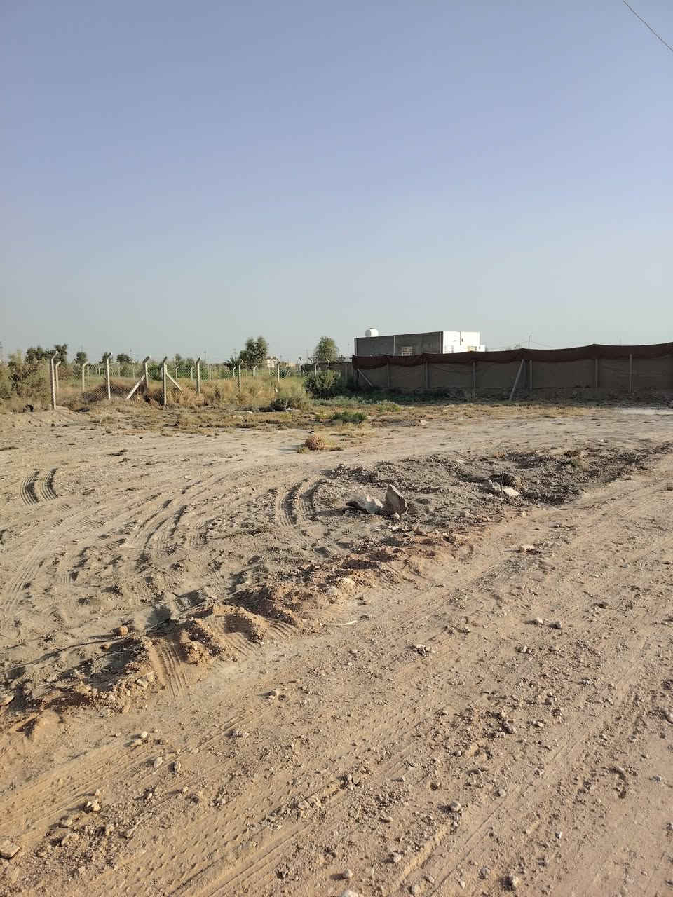 أرض زراعية للبيع مساحة ٥٥٠ متر في طريق دغارة ديوانية مقابل مطعم واثق. السعر ٢٧.. واتساب ***********
