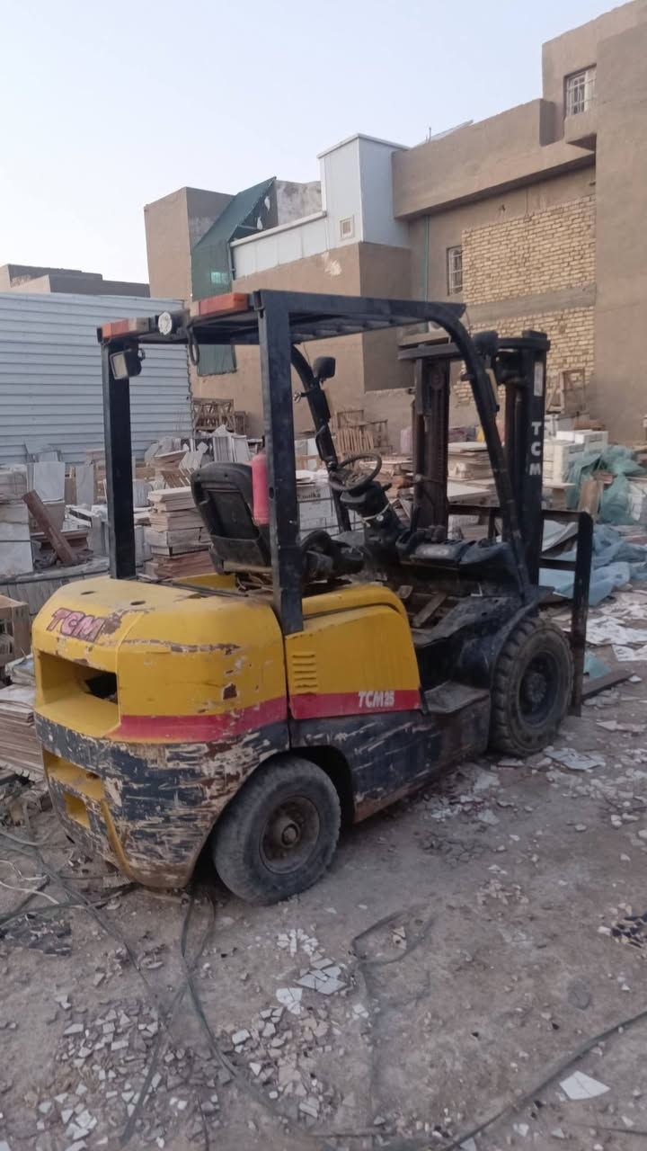 رافعه TCM مكفوله كير محرك موديل 2009 حركتين السعر 65 مكاني نعمانيه تليفون ***********
