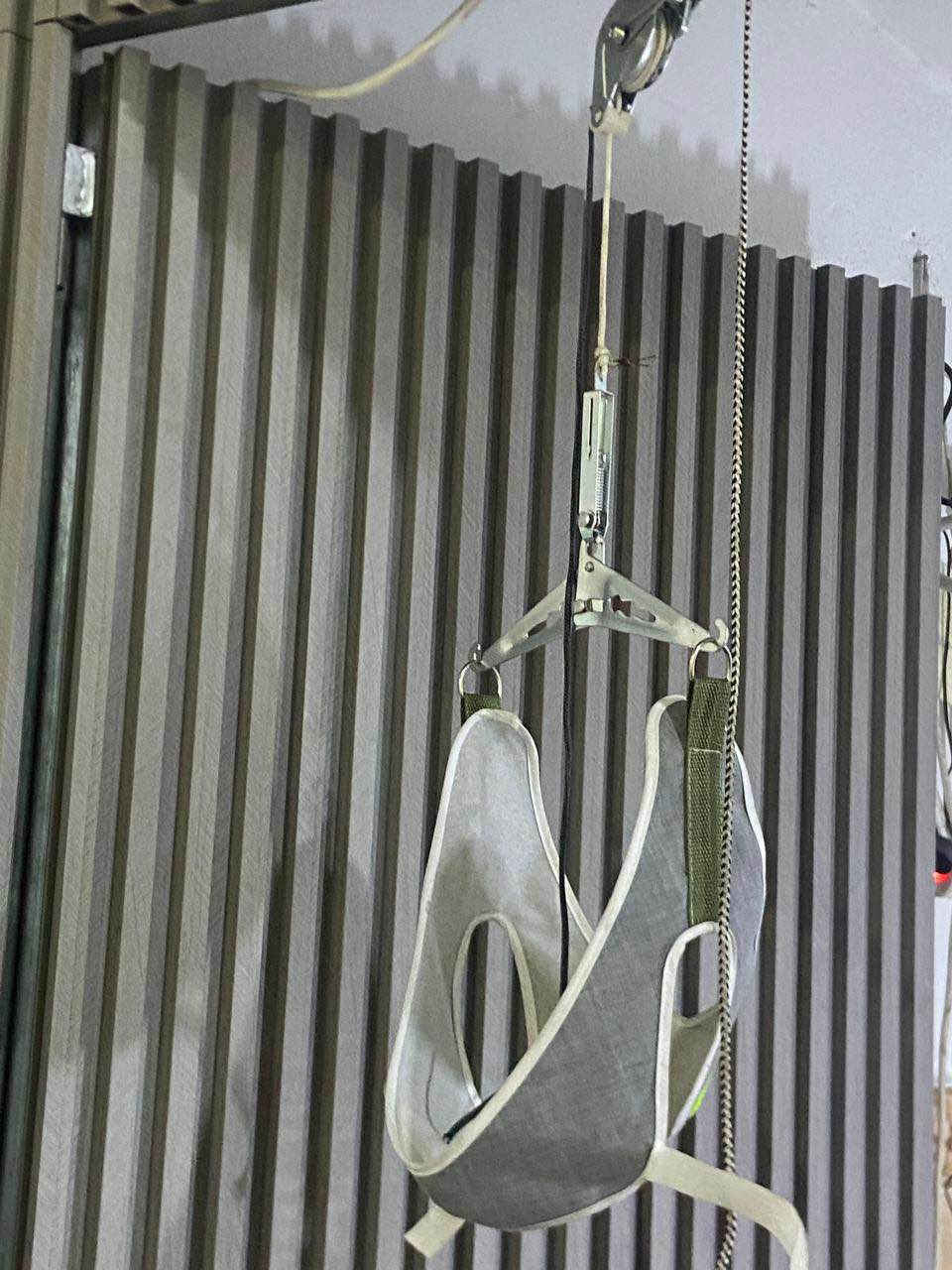 مفایێن ڤێ قاییشێ:
• کێشانا فەقەراتان: دبیتە ئەگەرێ کێمکرنا فشارێ ل سەر مۆرکێن ستۆی و دەماران.
• ئارامی: ئیشانا ستۆی و سەرئێشانێ کێم دکەت.
• رێکخستن: دبیتە ئەگەرێ رێکخستنا ستوونا پشتێ و پاراستنا ستۆی ژ خواربوونێ.
• بکارئینانا ساناهی: تو دشێی ل مال یان ل سەر کار بکاربینی ب بێ چو زەحمەتی  ١٠ پارچە یێن ماین.
💰 نرخ: [ هزار ٢٥
📍 جهـ: [زاخو
🚚 گەیاندن (نینە

بۆ داواکرنێ نامەیەکێ بفرێژن یان پەیوەندیێ بکەن:
📞 [ژمارا مۆبایلی *********** زاخو, دهوك
