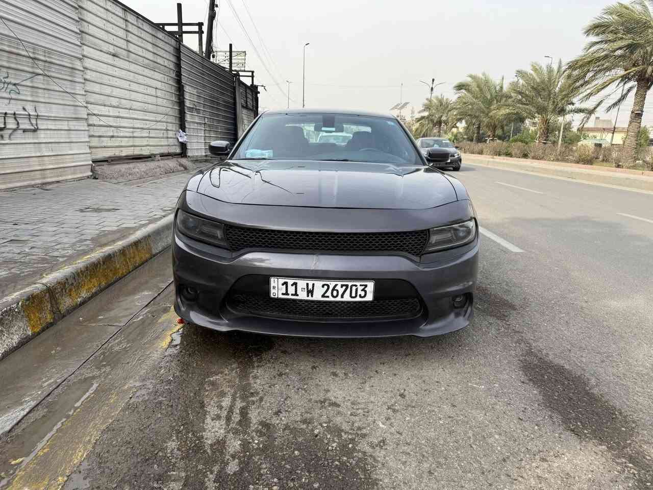 سيارة جارجر البيع مديل 2016 سيارة حادث بنيد فقط فائتها sxt ماكينة كير كفالة  سعر 180 وبيها مجال بصيط مكان بغداد شعب شارع أسواق مركزية رقم ***********
