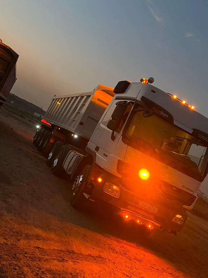 اكتروزللبيع 2005 مع عربانه ماموت 4 محاور رقم بغداد السياره بحاله الوكاله لاتصال ***********
