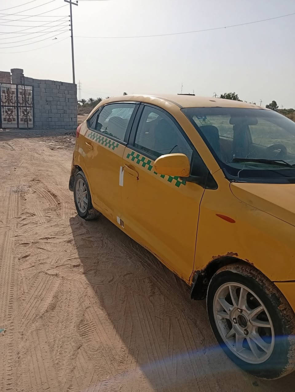 السلام عليكم سياره شيري فلاوين موديل /٢٠١٣/
باسمي سعر ٢٢ ورقة وبيها مجال الهارثة 
/***********
