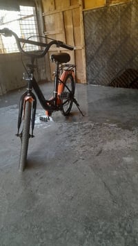 بيسكل للبيع حجم ٢٠ 07517038011