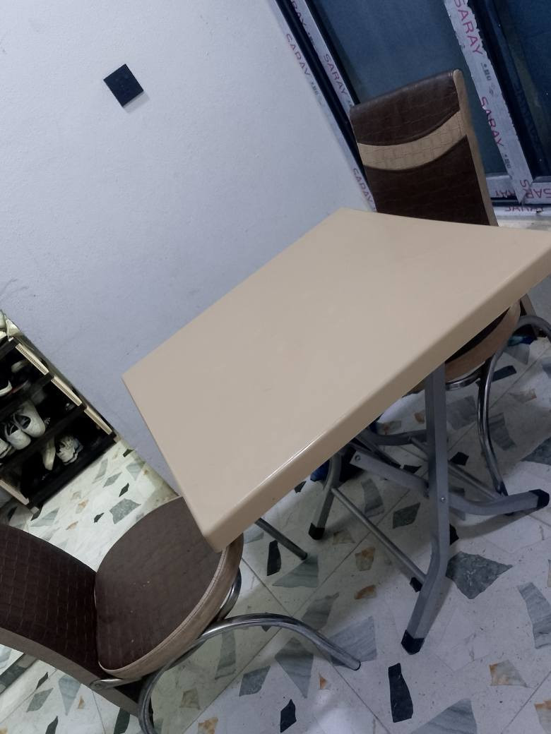 يالله يارزاق سلام عليكم غراض بيت للبيع ثلاجه 14قدم شرط بلادي طباخ فريش مستعمل قليل غرفه نوم مستعمل شهر 6قطع ديوان تفصال مستعمل شهر ويه طبلات كوشات شراي يدخل خاص اويتصل 🌹 ويوجد لدينا توصيل مكاني كركوك واي شي عدكم اشتري *********** كركوك, العراق
