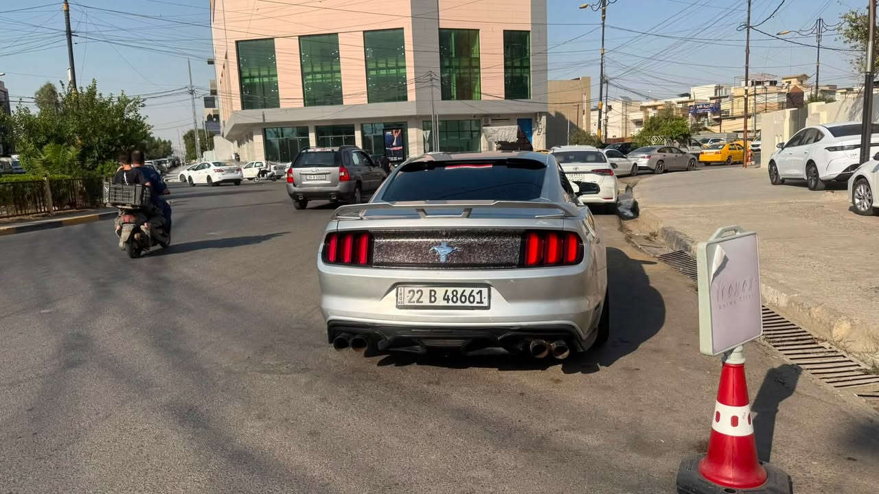 2015
6 سلندر 
بجم كبس صندوك كبس 
مكينة كير اكسل داخل شاصي مكفول 
رقم اربيل 
ماشيه ١١٠ 
مكاني موصل 
بيع مستعجل 
***********
