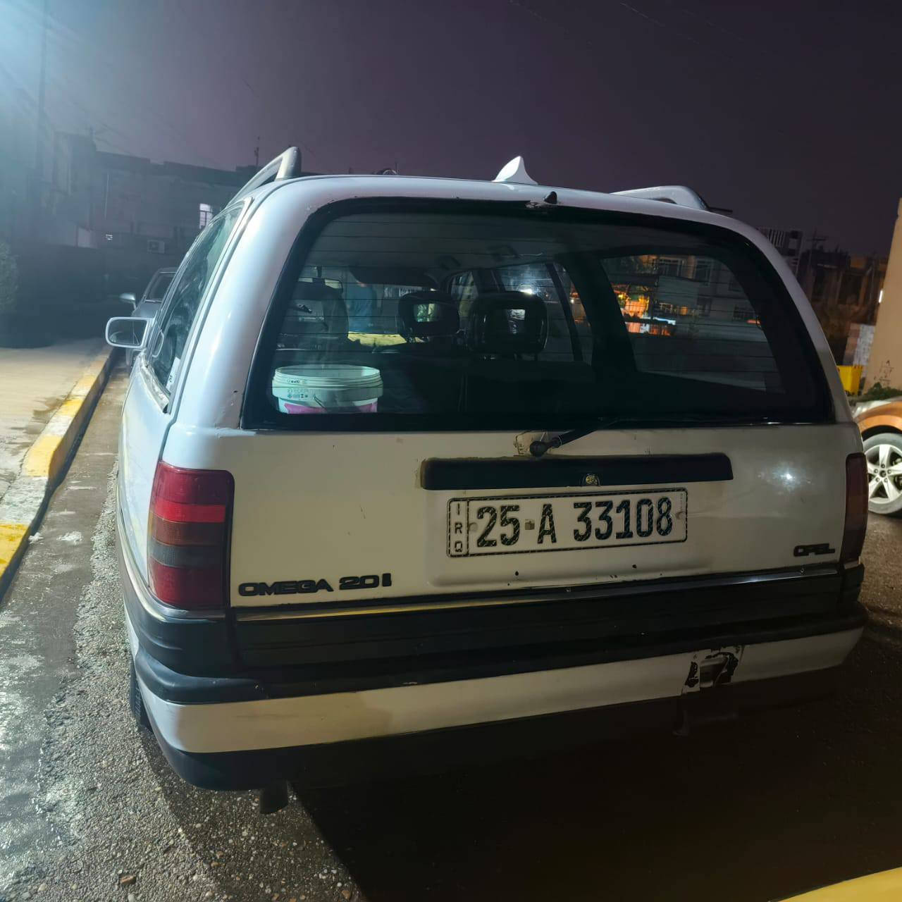 السلام عليكم اوبل 93ما مصبوغه بلادي محرك20باسمي عنوان الانبار فلوجه سعر 45وبيها مجال رقم ***********
