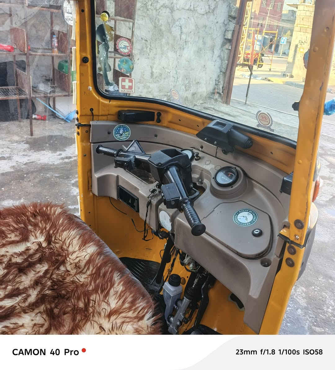 تكتك موديل 20 بدي كفاله من لصبغ تكتك جاهزه من كلشي ولسعر 6000 وبيه مجال للشراي لاستفسار ***********
