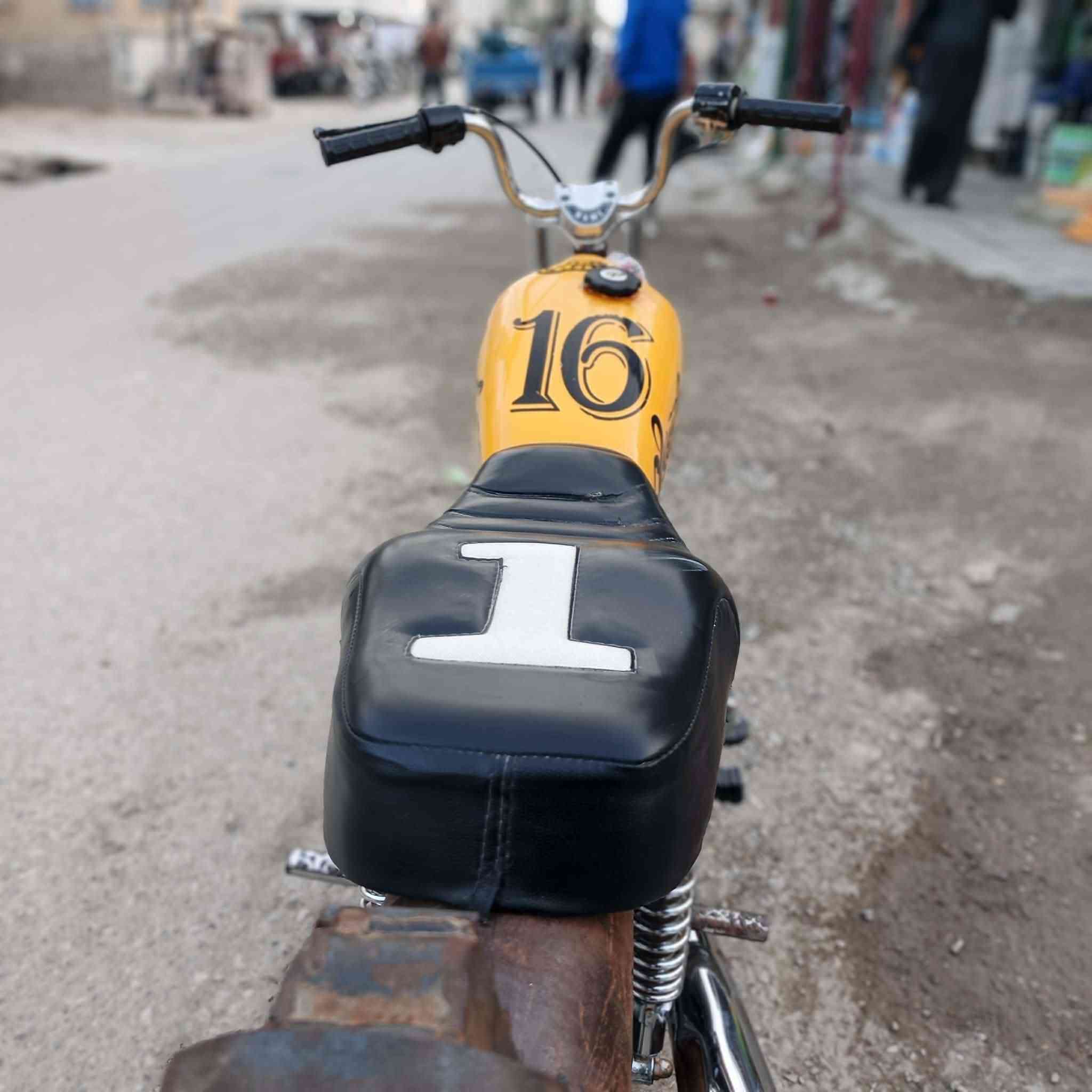 للبيع اوراق اصولي لمديل 23 وشاصي 16 متوجد عل شريحه ***********
