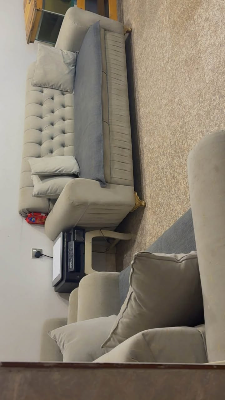 تخم عراقي تفصال اخو جديد 7مقاعد سعر ب250عنوان بغداد حي الجهاد


**إذا كنت صاحب هذا الإعلان وتريد حذفه لأي سبب، رجاءا أرسل رسالة إلى الدعم الفني**