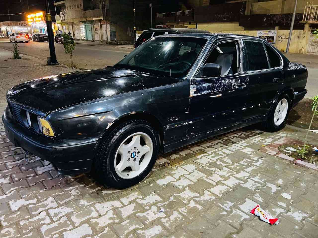 بي ايم لبيع525كير محرك شرط  او مراوس ابطه سياره رقم اوبل بس كون نضيفه السعر ٢٠ وبيه مجال لطيبين مكاني تكريت البعجيل رقم هاتف ***********

