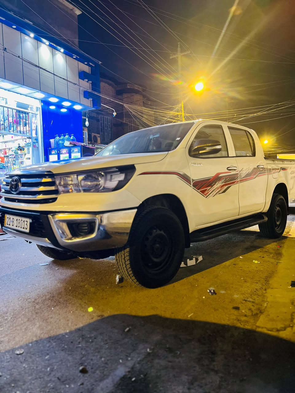 سلام عليكم 
هايلوكس مديل 20 اصل ادوات
بيها صبغ حزام فقط بدون ضربه 
مكفوله من الكص بدي وشاصي مكفول من الكص 
السياره جاهزه مناقصها اي شي 
السعر 145 وبيها مجال 
للاستفسار ***********@
