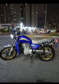 للبيع سعر ٥٥٠ الف 07725089442