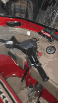 للبيع موديل 18 شهر 11 محرك 20 مكفول من التنقيص والتبخير سنوية ورقم انكليزي مكاني كربلاء السعر 4 ملايين 350 الف بيه مجال بسيط شراي اتصل وبخدمتك ***********
