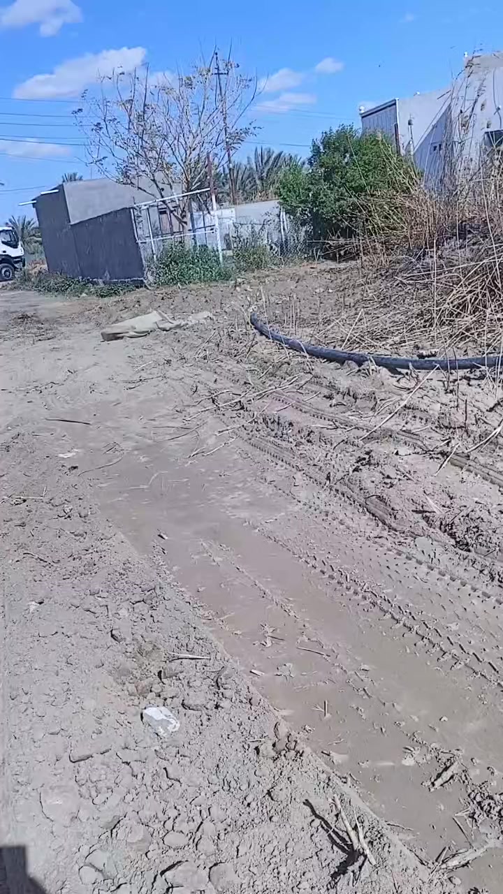 كادر تفليش ورفع انقاض وتعديل القطع والدفن والحدل بأنسب الاسعار
***********     موجود واتساب مفتوح
