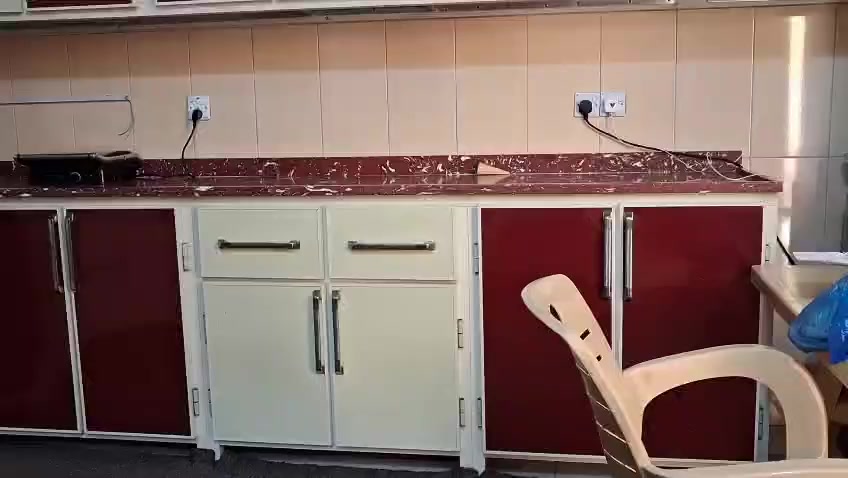 السلام عليكم كاونتر للبيع نضيف جدا تسكام طابقين سعر 600الف معه المجال المكان النجف قريه الغدير

مكلف بل نشر للستفسار مراسله او اتصال صاحبه ***********عباس
