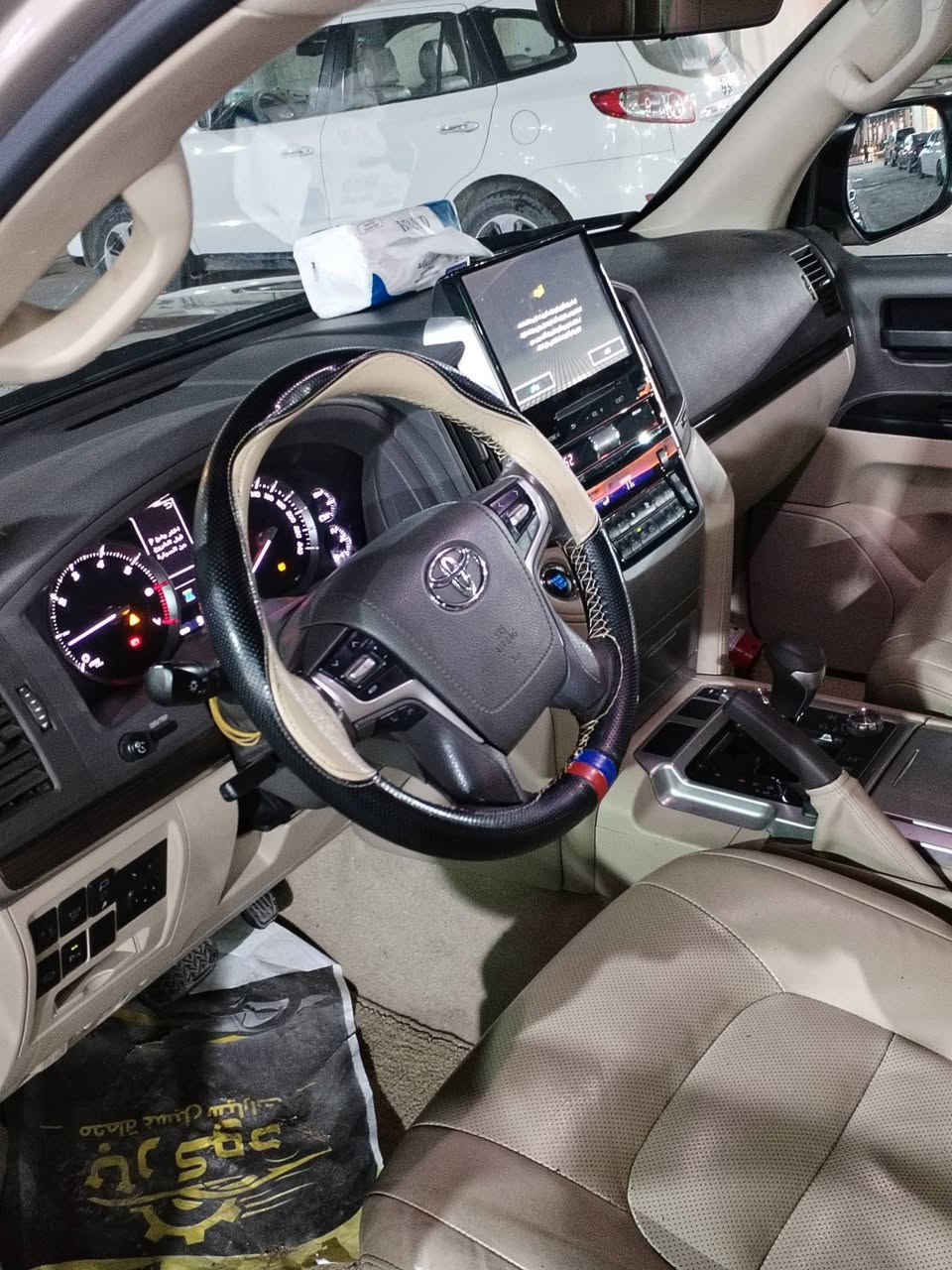 سلام عليكم جكساره موديل 19 فول مواصفات 8سلندر مواصفات الكزز مكفوله كفاله عامه ماشيه 90 الف رقم بغداد مميز 4 أرقام  رقم صاحب السياره في البصره ***********
