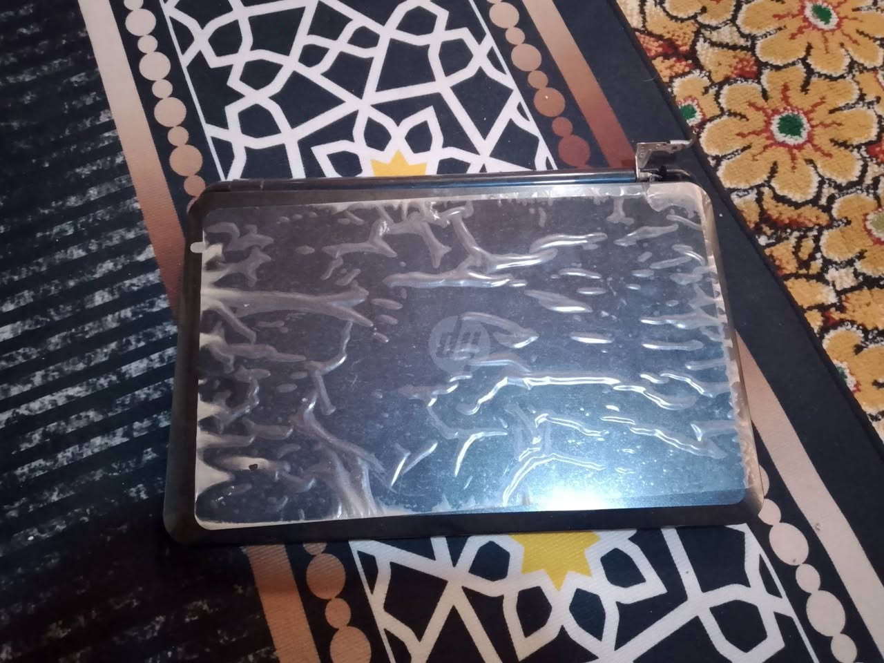 👋 لابتوب hp شغال فول بي بس رزه تفتح الشاشه فالته موضح بل صوره سعره 150 وبيه مجال الشري


**إذا كنت صاحب هذا الإعلان وتريد حذفه لأي سبب، رجاءا أرسل رسالة إلى الدعم الفني**