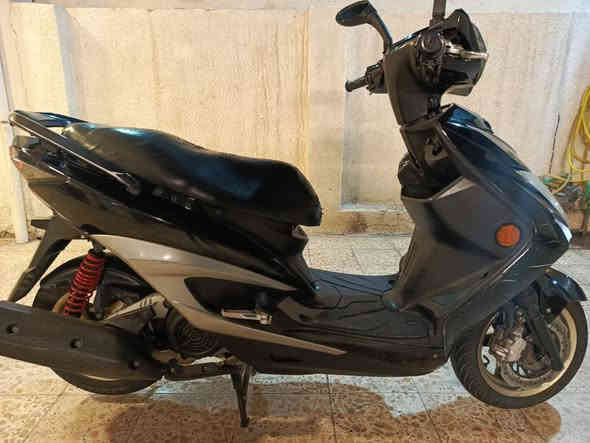 سلام عليكم  

دراجه سكنس لد  حديث (نوزل)  (وارد كوري )🧿

دراجه مكفوله كفاله عامه  مكينه ناعمه 🩶
سلف  كهربائيات كله شغال  وبلاد 🖤
كفرات اصليه  🤍
❗️طلاعات جانبيه 

للأتصال ***********

العنوان : بغداد جميله شارع خير الله
