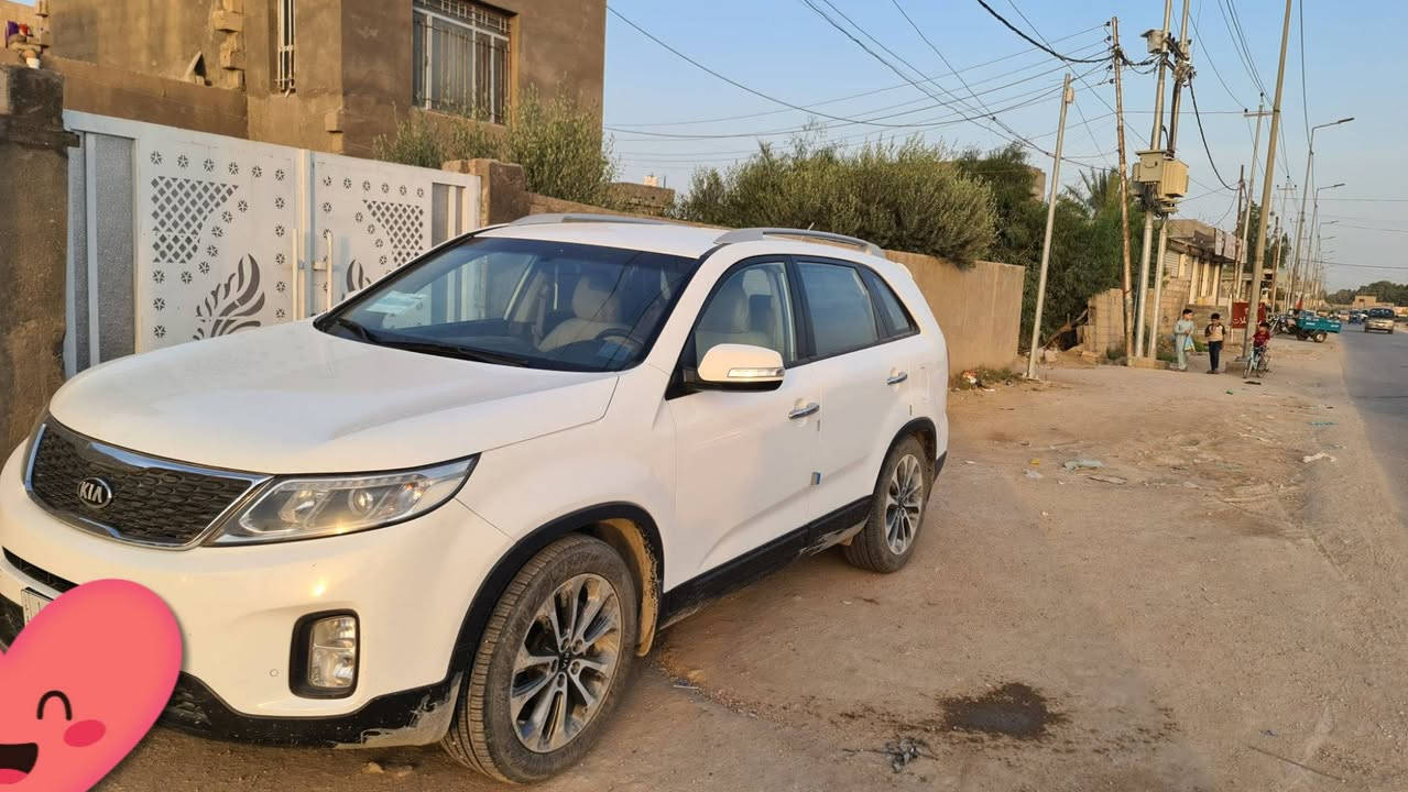سورنتو للبيع
موديل 2015  خليجي 
محرك 4 سلنتدر 2400
7 راكب 
رقم بابل  تحويل مباشر 
مكان السياره بابل 
مكفوله من الظربه والصبغ 
الستفسار ***********
