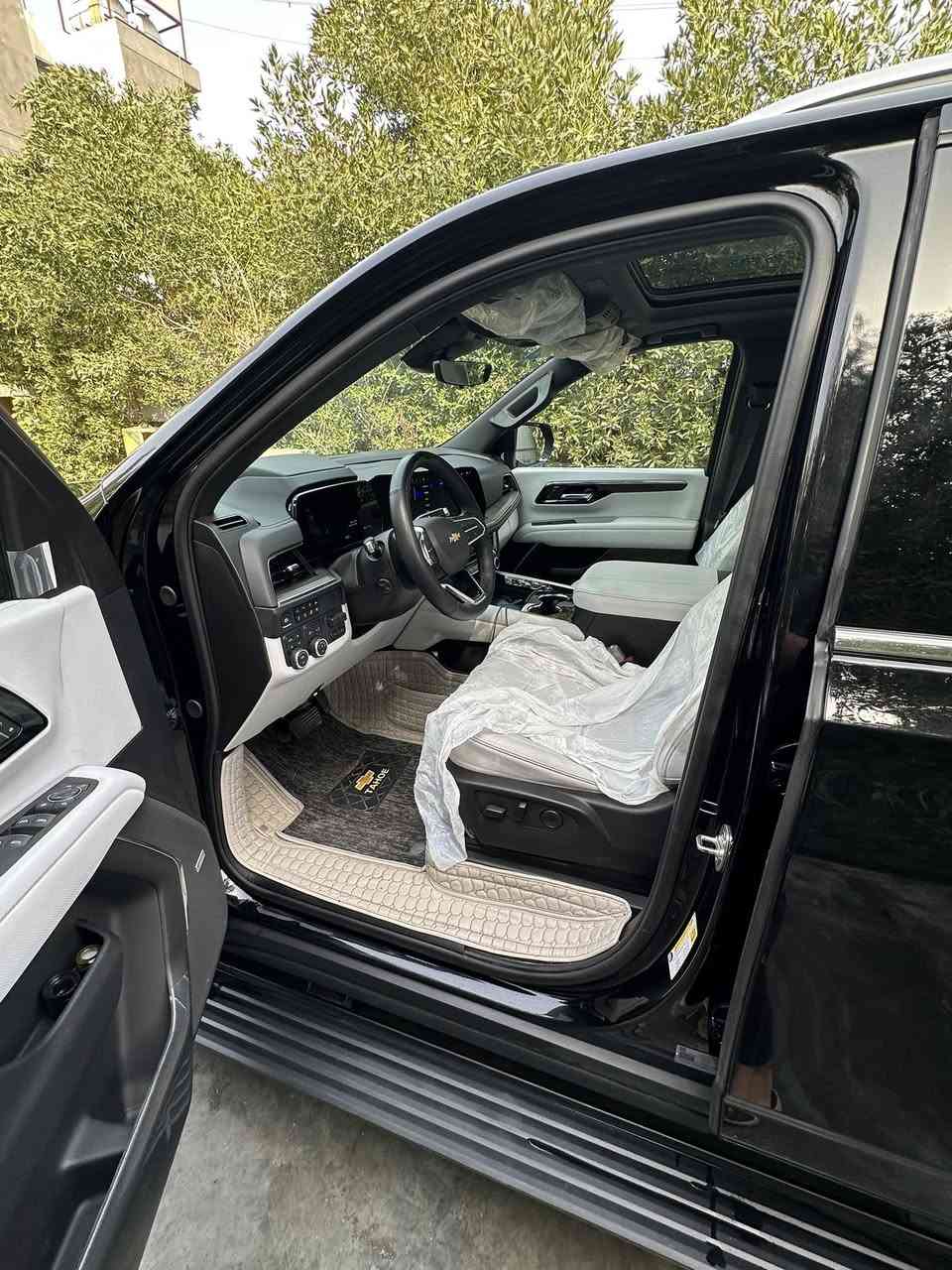 السلام عليكم تاهو 2025بريمير فول مواصفات باسمي ماشي 32 الف خليجي مكفول كفاله عامه مغلفه ppf بل كامل مكانهه بغداد شارع فلسطين 
السعر 73000 يعني 7 شدات و30 
***********
