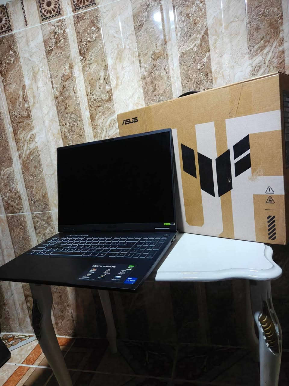 🚀 ASUS TUF Gaming (FX608J) – شبه جديد! 🚀
🔥 لابتوب قيمنق ومونتاج خارق (استخدام أقل من شهر بحالة الوكالة 100%)
💻 المواصفات الأساسية:
المعالج: Intel® Core™ i5-13450HX (فئة HX القوية جداً)
كرت الشاشة: NVIDIA® GeForce RTX™ 5060 (8GB) 115W TGP 🎮
الذاكرة: 16GB DDR5
التخزين: 512GB NVMe PCIe Gen4 SSD
الشاشة: 16.0" WUXGA (1920x1200) IPS | 16:10
البطارية: 90Wh بحجم كبير جداً (صحة البطارية 99% 🔋)
الميزة: يدعم الشحن عن طريق منفذ Type-C (45W-100W)
💰 السعر قفل:
1,500,000 دينار عراقي (مليون و 500 ألف) 🔒
📞 للتواصل والاستفسار (واتساب أو ماسنجر):
رقم الهاتف: ***********
الموقع: كركوك - بنجا علي (شركة خوبيب للابتوبات - Khubaib Laptops)
📍 ناونیشان: کەرکوک - پەنجا عەلی
