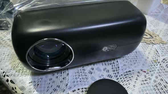 داتا شو مواصفات ممتازه
نظام اندرويد 13  وهو الاحدث

برامج تطبيقات
Youtube
Net flix
سوق بلي
ميزة العرض:
Full HD 1080p Native & 4K Support | الحد الأقصى لحجم الشاشة 534 سم (210 بوصة) | نسبة تباين  ونطاق ديناميكي 12000:1 | 450 ANSI

الاتصال: 2 × HDMI لتوصيل Set Top Box وFire TV Stick والكمبيوتر الشخصي / الكمبيوتر المحمول وDVD وPlay Station | 2 × USB | AV | مخرج صوت | شبكة محلية | بلوتوث 5.0 | واي فاي ثنائي النطاق

الميزة الخاصة: التركيز التلقائي | Keystone التلقائي + 4P & 6D Digital | وحدة معالجة مركزية رباعية النواة + وحدة معالجة رسومية MALI || 1 جيجابايت من ذاكرة الوصول العشوائي - 8 جيجابايت من ذاكرة القراءة فقط | واي فاي مزدوج
بلوتوث 5.0 | تكبير وتصغير رقمي || انعكاس الشاشة اللاسلكي

الصوت: مكبر صوت مدمج بتردد متناغم بقوة 5 وات | صوت بلوتوث
للحجز والاستفسار واتس اب
***********
