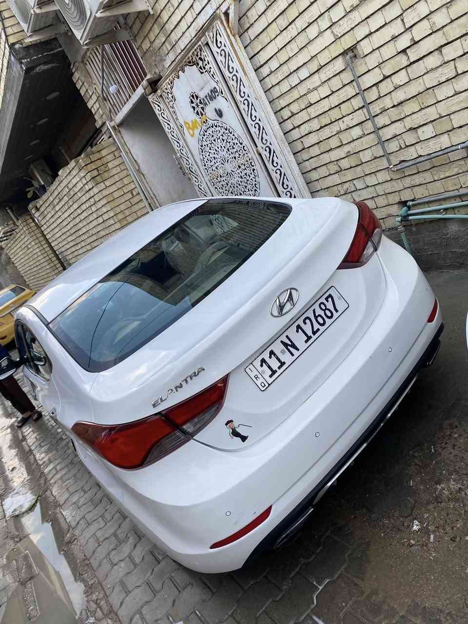 السلام عليكم النترا ٢٠١٦وراد خليجي فول مواصفات عده بصمه مري شفط فتحه قطعتين تبريد ماشيه ١٥٣ كيلو متر وليس ميل سياره سياره حادثها بل سونار 
مكاني بغداد بياع شرطه رابعه
رقم:*********** 
السعر:110 
مايعجبه سعر لايعلق رحمه الامك سوك كلشي بي
