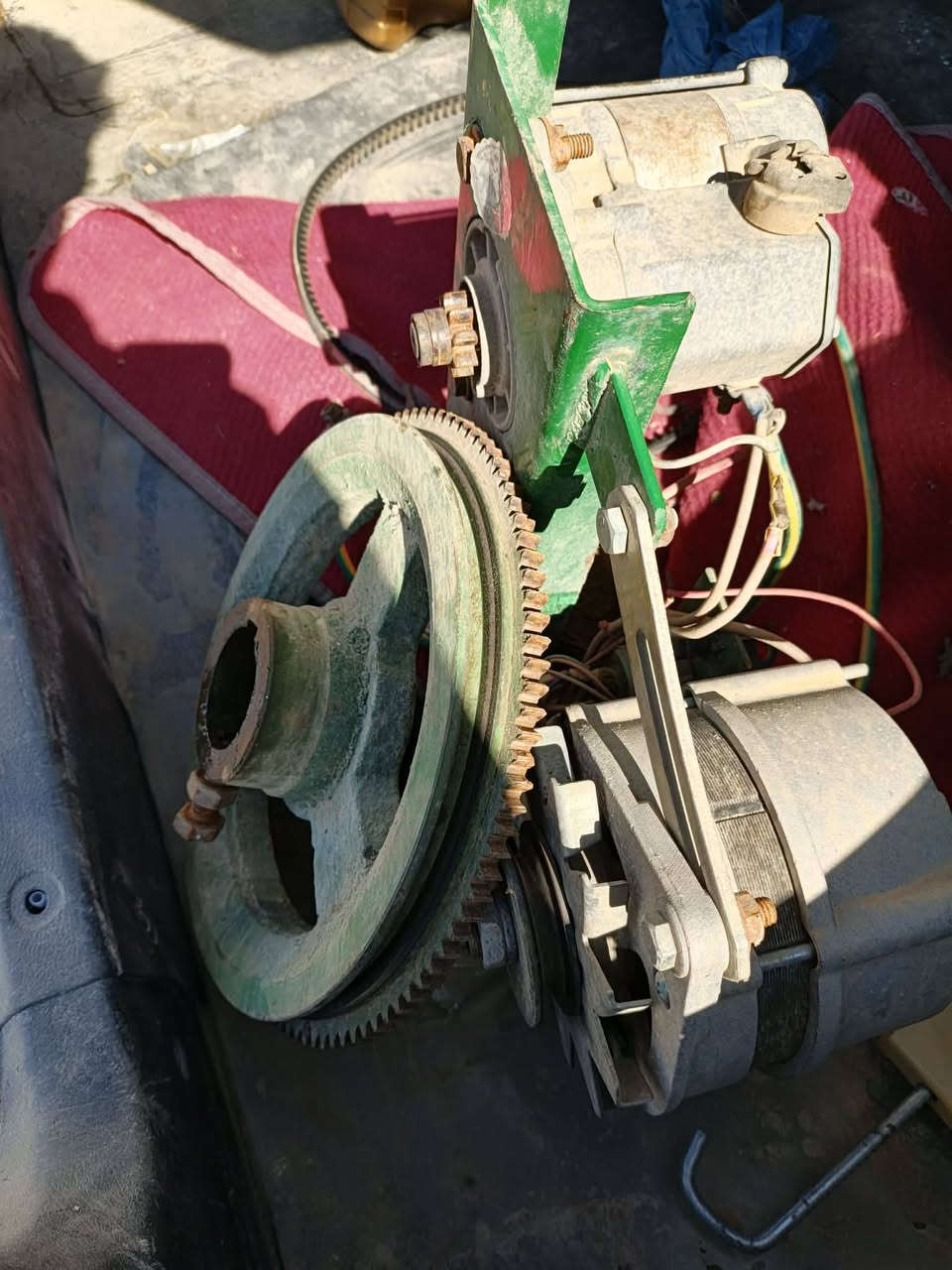 دينمو عشره كيفي هيه وسلف والدشلي مالو ودينما.. ***********
