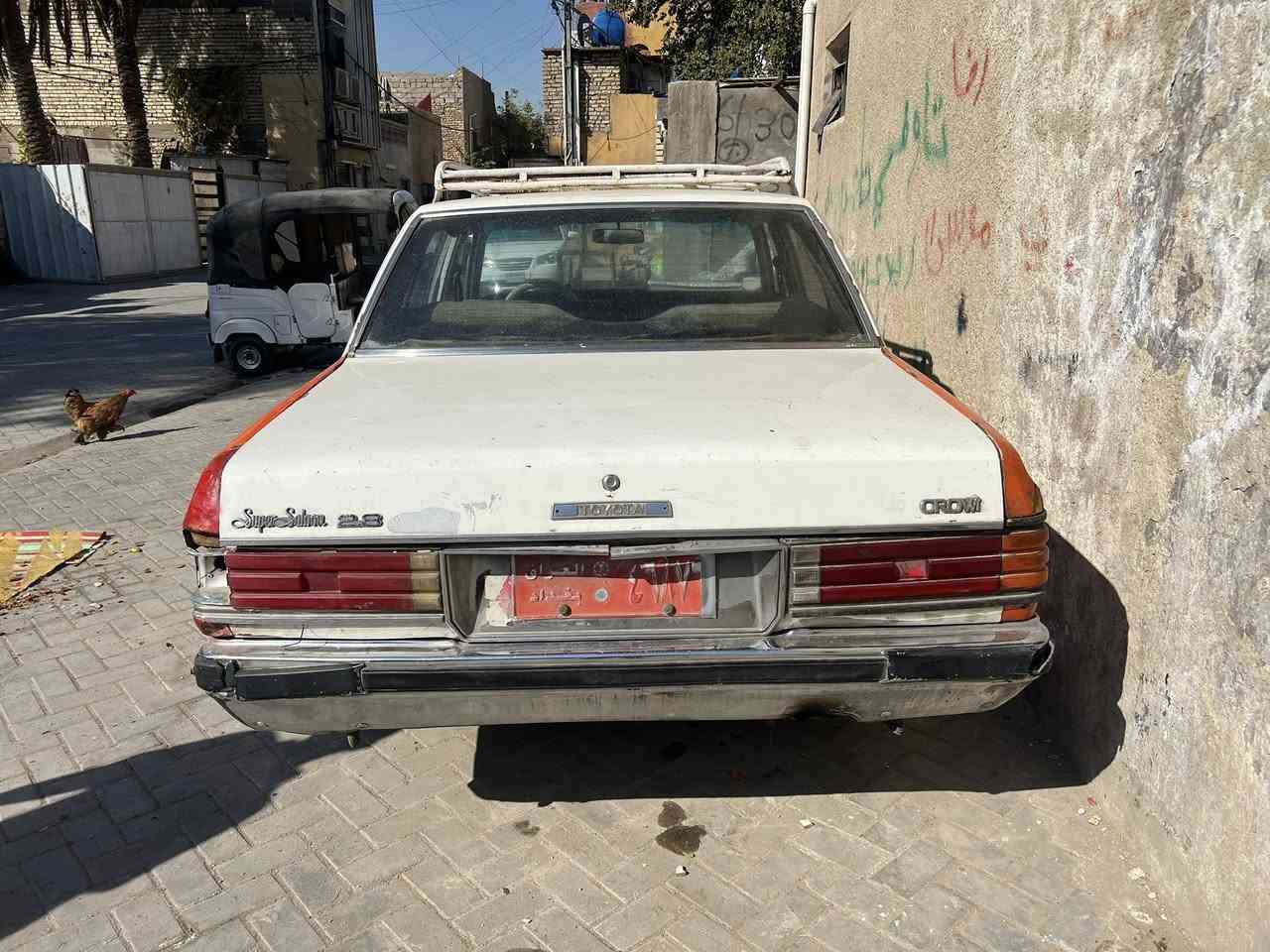 كراون للبيع سياره رقمهه صدامي بيهه خيط تبخير  الشراي يتصل ع هاذ رقم ***********
