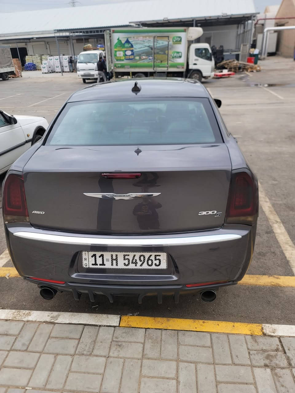 اوباما 2018 فول مواصفات S حادثها جاملغ خلفي والباب مبدل نفس اللون وبيها بالعراق الجاملغ الامامي مصبوغ ***********
السعر 190
