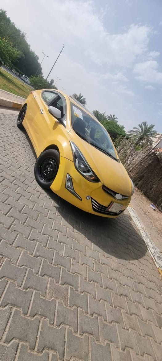 سلام عليكم سياره الانتره ٢٠١٣ لبيع خليجي بدون حادث بس دعايه مبدله  سياره باسمي رقم نكلزي بغداد سياره فول مواصفات عده بصمه مكينه سياره جديده شاديها قبل فتره الا تنقيص والا تبخير الصدر أمامي كله جديد منضومه تبريد جديده تخم تاير جديد سياره جاهزه على اخر حبايه مناقصه شي كبل للشارع مكان بغداد السعر ١٠٧ بيها مجال رقم ***********
