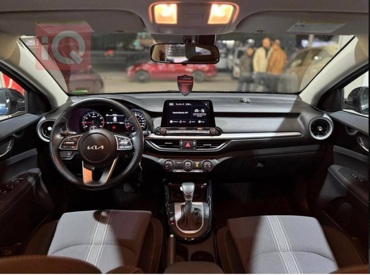 كيا فورتي هاتشباك 5 EX 2024

العداد: 13 الف كم
الضرر: قطعة واحدة صبغ (رقم الشاصي داخل المنشور)
رقم الشاصي: KNAF55ACXR5190999

المواصفات:
محرك 2000 دوش
رادار امامي وجانبي
نقطة عمياء
تحديد مسار
شحن وايرلس
كشنات هيتر
ستيرن هيتر
3 أنظمة قيادة
كاميرا خلفية دوارة
مانع تزحلق
ويل كروم
بك لايت ليد

رقم كاتي (يترقم اربيل او سليمانية - كلفة الرقم 11)

مكان السيارة: كركوك - شركة سلام جلال فرع كركوك
السعر: 🟧 السعر علق يوصلك السعر 📮
للاستفسار: ***********

#كيا_فورتي #فورتي_هاتشباك #كيا_2024 #كركوك #شركة_سلام_جلال #بيع_سيارات #سيارات_جديدة
