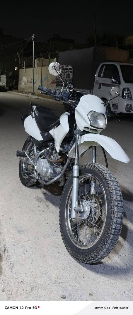 سلام عليكم دراجه قفاز ياباني دراجه نضيفه كله شغال مكاني بغداد الشعب ***********
